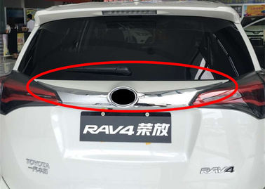 चीन पूंछ गेट बाहरी मोल्डिंग नए ऑटो सहायक उपकरण टोयोटा RAV4 2016 पीछे के दरवाज़े गार्निश आपूर्तिकर्ता