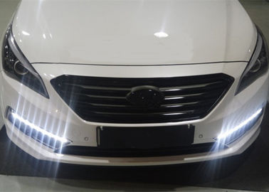 चीन 2015 2016 हुंडई सोनाटा एलईडी कोहरे के दीपक ऑटोमोटिव दिन के दौरान चलने वाली रोशनी आपूर्तिकर्ता