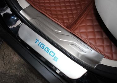 चीन ऑटो सहायक उपकरण प्रबुद्ध दरवाजा sills CHERY Tiggo5 साइड दरवाजा सिरों ड्रिल प्लेट आपूर्तिकर्ता